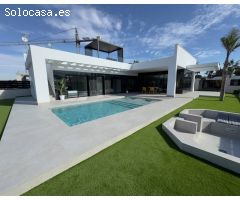 Villa en Venta en Algorfa, Alicante