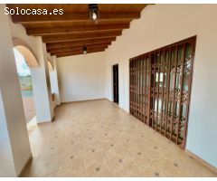 Villa en Venta en Orihuela, Alicante