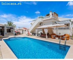 Villa en Venta en Benijófar, Alicante