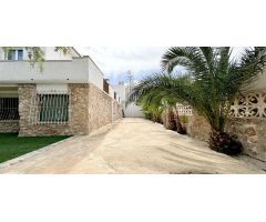 Chalet en Venta en Orihuela Costa, Alicante