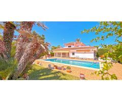 Chalet en Venta en Cabo Roig, Alicante