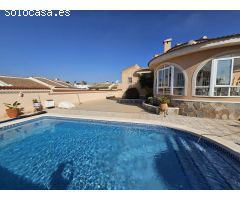 Villa en Venta en Rojales, Alicante