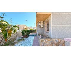 Chalet en Venta en Torrevieja, Alicante