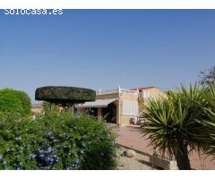 Chalet en Venta en Albatera, Alicante
