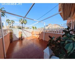 Acogedora vivienda en un residencial pequeño de 10 chalets.