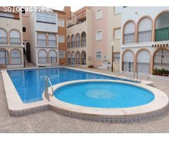 APARTAMENTO BAJO  CON 2 DORMITORIOS CON ACCESO DIRECTO A PISICNA