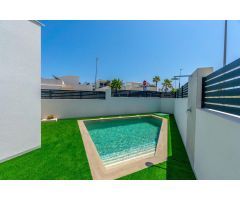 Exclusiva villa unifamiliar con piscina y jardín
