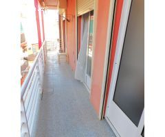 PISO DE 3 DORMITORIOS EN UN EDIFICIO DE PRIMERA LINEA DE PLAYA