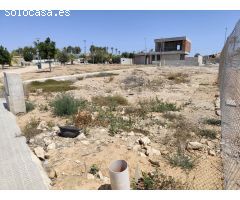SE VENDE PARCELA EN LOS MONTESINOS