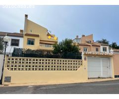 CHALET SEMI-ADOSADO EN AVDA.BALEARES -AGUAS NUEVAS TORREVIEJA