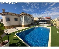 Chalet en Venta en Bigastro, Alicante