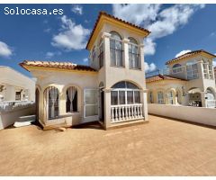 Villa en Venta en Algorfa, Alicante