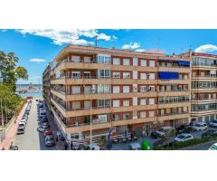 Apartamento en Venta en Torrevieja, Alicante