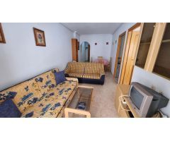 APARTAMENTO DE DOS DORMITORIOS CON PISCINA COMUNITARIA - ZONA TORREVIEJA -