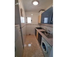 APARTAMENTO DE DOS DORMITORIOS CON PISCINA COMUNITARIA - ZONA TORREVIEJA -