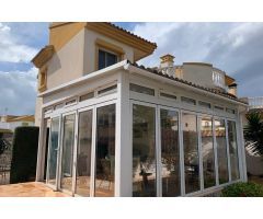 Villa en Venta en Guardamar del Segura, Alicante