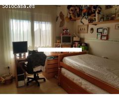 Villa en Venta en Petrer, Alicante