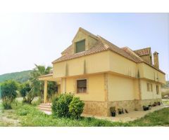 Villa en Venta en San Vicente del Raspeig, Alicante
