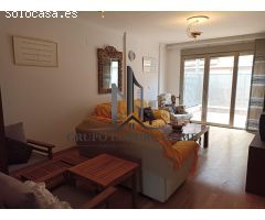 SE VENDE CHALET ADOSADO EN MEDICINA