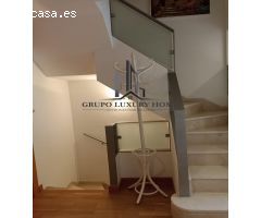 SE VENDE CHALET ADOSADO EN MEDICINA