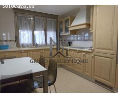 SE VENDE CHALET ADOSADO EN MEDICINA
