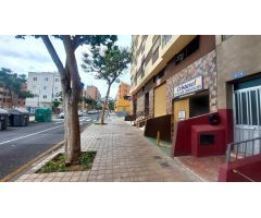 Se vende local comercial con excelente ubicación