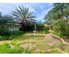 CHALET EN HINOJOS CON PARCELA Y PISCINA
