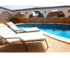 chalet con encanto en La Mora a 5 min de la playa