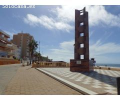 EXCELENTE OPORTUNIDAD A 30 METROS DE LA PLAYA DE REGLA
