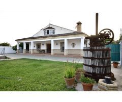ALSOL VENDE Exclusivo chalet independiente con piscina en parcela de 3.000 m²