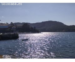 Única casa en venta en el puerto de Mugardos.