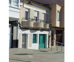 Única casa en venta en el puerto de Mugardos.