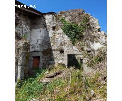 Gran finca con varias edificaciones para rehabilitar.