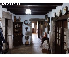 En venta Gran Casa Solariega en Vedra.