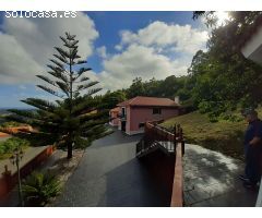 Gran casa en venta con espectaculares vistas al mar.