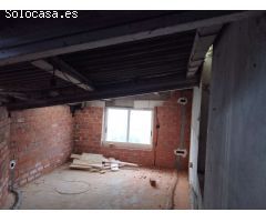 Casa en rehabilitación en venta.