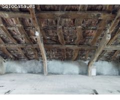 Casa en rehabilitación en venta.