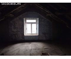 Casa en rehabilitación en venta.