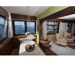 Venta de Gran Casa en Mugardos con magníficas vistas a la Ría de Ferrol.