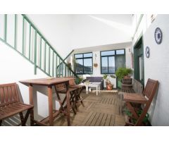 Venta de Gran Casa en Mugardos con magníficas vistas a la Ría de Ferrol.