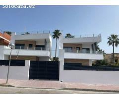 Villa de Lujo en Venta en Orihuela Costa, Alicante