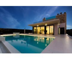 Villa de Lujo en Venta en Campoamor, Alicante