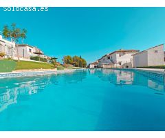 Se vende bungalow con piscina comunitaria en Torrevieja, los Balcones