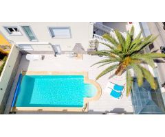 ¡Descubre esta impresionante propiedad en Punta Prima!