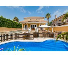 Villa elegante y espaciosa en el codiciado barrio de San Javier