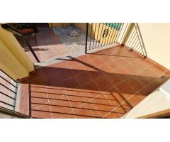 CHALET PAREADO DE 3 DORMITORIOS CON SOLÁRIUM Y PISCINA COMUNITARIA - ZONA GUARDAMAR, LA MATA -