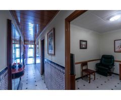 JUNTO AVENIDA MATADEPERA!!  CASA EN PLANTA BAJA