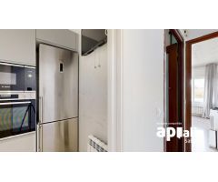 CASA ADOSADA PARA 2 FAMILIAS!!!