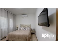 CASA ADOSADA PARA 2 FAMILIAS!!!