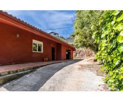 CASA TODO EN PLANTA BAJA CON JARDÍN!!